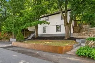 9 Walden Pond Ave, Saugus, MA 01906 - Photo 1
