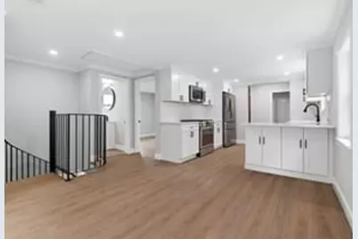 9 Walden Pond Ave, Saugus, MA 01906 - Photo 14