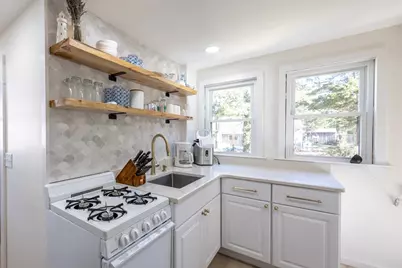 12 Bluepoint Rd, Fairhaven, MA 02719 - Photo 2