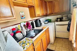 211 Vernon St, Worcester, MA 01604 - Photo 6