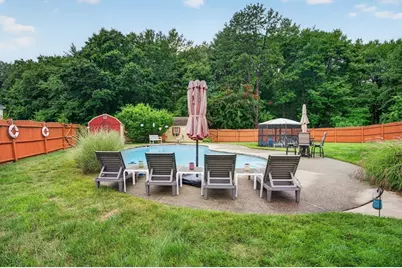17 Coach Rd, Billerica, MA 01862 - Photo 16