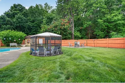 17 Coach Rd, Billerica, MA 01862 - Photo 6