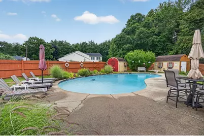 17 Coach Rd, Billerica, MA 01862 - Photo 14