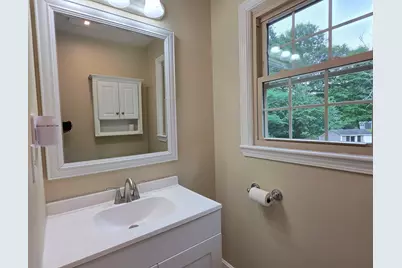 8 Woodridge Ln, Ashland, MA 01721 - Photo 20