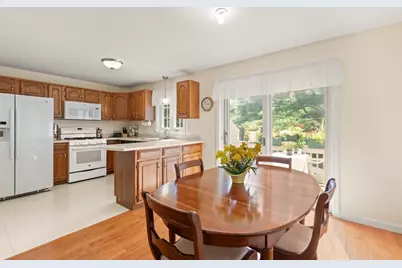 27 E Brookfield Drive #E, Groton, MA 01450 - Photo 8