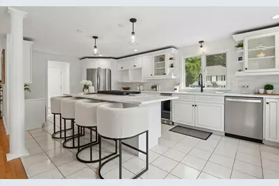 2 Brian Cir, Millbury, MA 01527 - Photo 12