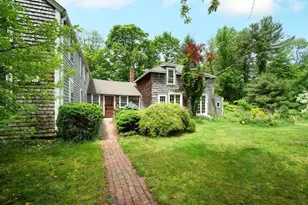 374 High St, Pembroke, MA 02359 - Photo 2