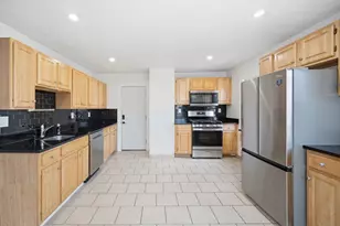 117 Quincy St, Quincy, MA 02169 - Photo 2