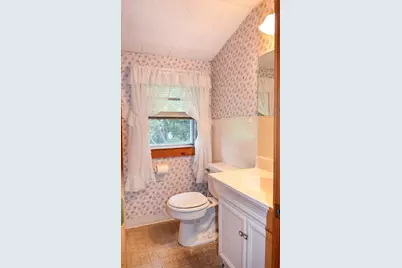 240 Gates Pond Rd, Berlin, MA 01503 - Photo 20