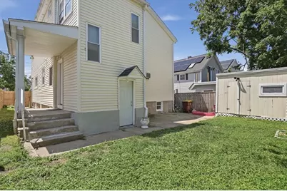 22 Sachem St, Fall River, MA 02724 - Photo 1