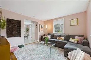 110 Hooper Rd, Dedham, MA 02026 - Photo 4