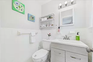 110 Hooper Rd, Dedham, MA 02026 - Photo 12