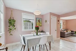 110 Hooper Rd, Dedham, MA 02026 - Photo 8