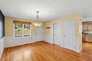 42 Castine St, Worcester, MA 01606 - Photo 8