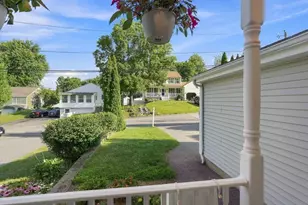 42 Castine St, Worcester, MA 01606 - Photo 6
