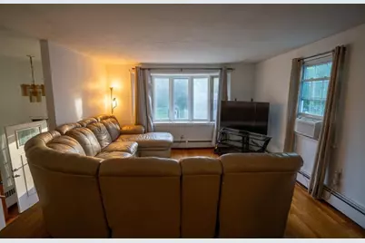 65 Harold St, Worcester, MA 01604 - Photo 4
