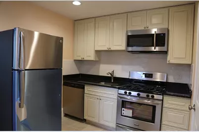 130 Ash St #1, Waltham, MA 02453 - Photo 14