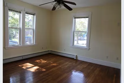 130 Ash St #1, Waltham, MA 02453 - Photo 4
