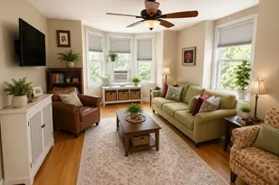 93 Franklin St, Watertown, MA 02472 - Photo 2