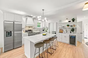 18 Jefferson Rd, Wakefield, MA 01880 - Photo 6