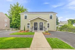 18 Jefferson Rd, Wakefield, MA 01880 - Photo 36