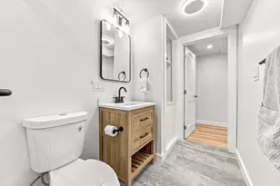 18 Jefferson Rd, Wakefield, MA 01880 - Photo 16