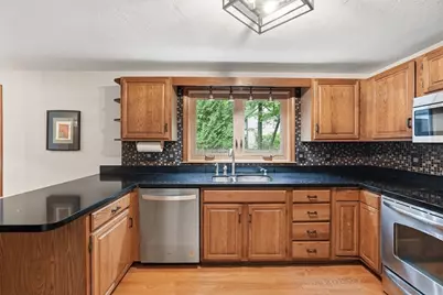10 Tattan Farm Road, Worcester, MA 01605 - Photo 12