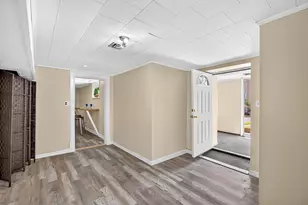 58 Oliver St, Fitchburg, MA 01420 - Photo 32