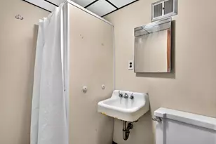 58 Oliver St, Fitchburg, MA 01420 - Photo 40