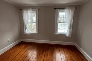 24 Desmond Ave, Manchester by the Sea, MA 01944 - Photo 10