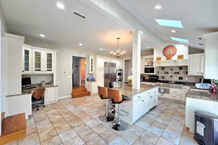 259 Salisbury St, Holden, MA 01520 - Photo 1