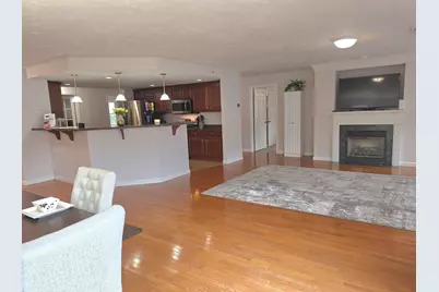 309 Hampton Way #309, Abington, MA 02351 - Photo 6