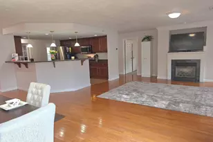 309 Hampton Way, Abington, MA 02351 - Photo 6
