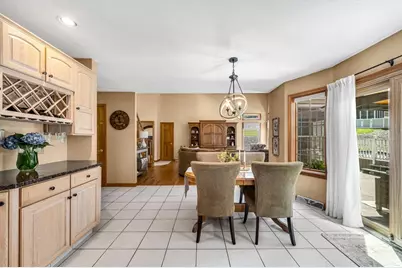185 Clearwater Cir, Ludlow, MA 01056 - Photo 12