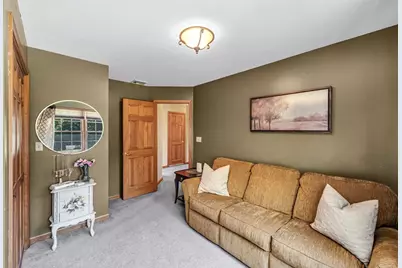 185 Clearwater Cir, Ludlow, MA 01056 - Photo 24