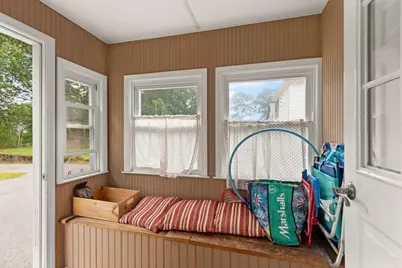 97 E Central St, Franklin, MA 02038 - Photo 34