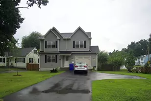 1289 Bay St, Springfield, MA 01109 - Photo 1