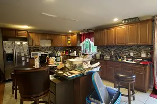 1289 Bay St, Springfield, MA 01109 - Photo 4