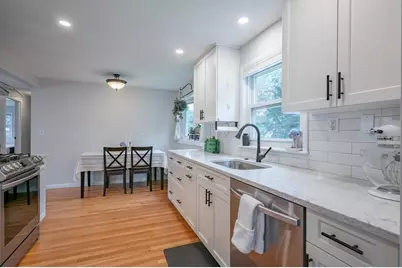 175 Edgewater Dr., Framingham, MA 01702 - Photo 6