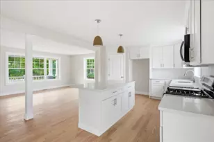 9 Jasmine Wy, Bridgewater, MA 02324 - Photo 6