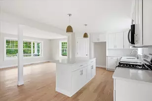 9 Jasmine Wy, Bridgewater, MA 02324 - Photo 6