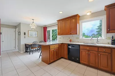 73 Lovering St, Medway, MA 02053 - Photo 14