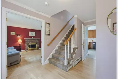 73 Lovering St, Medway, MA 02053 - Photo 4