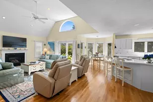 13 Driftwood Cir, Mashpee, MA 02649 - Photo 4