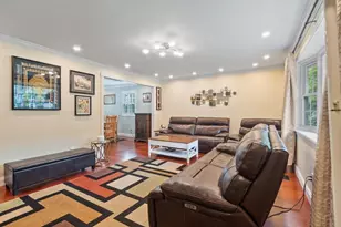 66 Checkerberry Ln, Framingham, MA 01702 - Photo 8