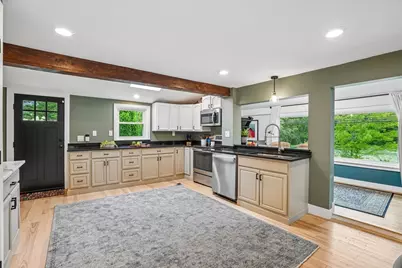185 West Main St, Millbury, MA 01527 - Photo 10