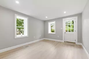 89 Milford St, Hanson, MA 02341 - Photo 8