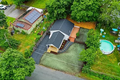 89 Milford St, Hanson, MA 02341 - Photo 2