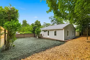 89 Milford St, Hanson, MA 02341 - Photo 18