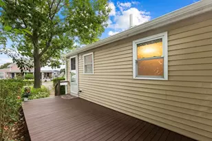 2 Haskell Ct, Gloucester, MA 01930 - Photo 20